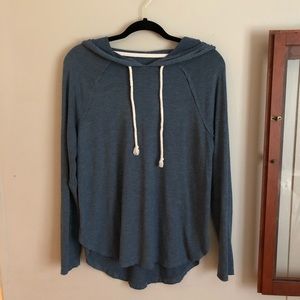 🌿Mossimo split side hoodie!!